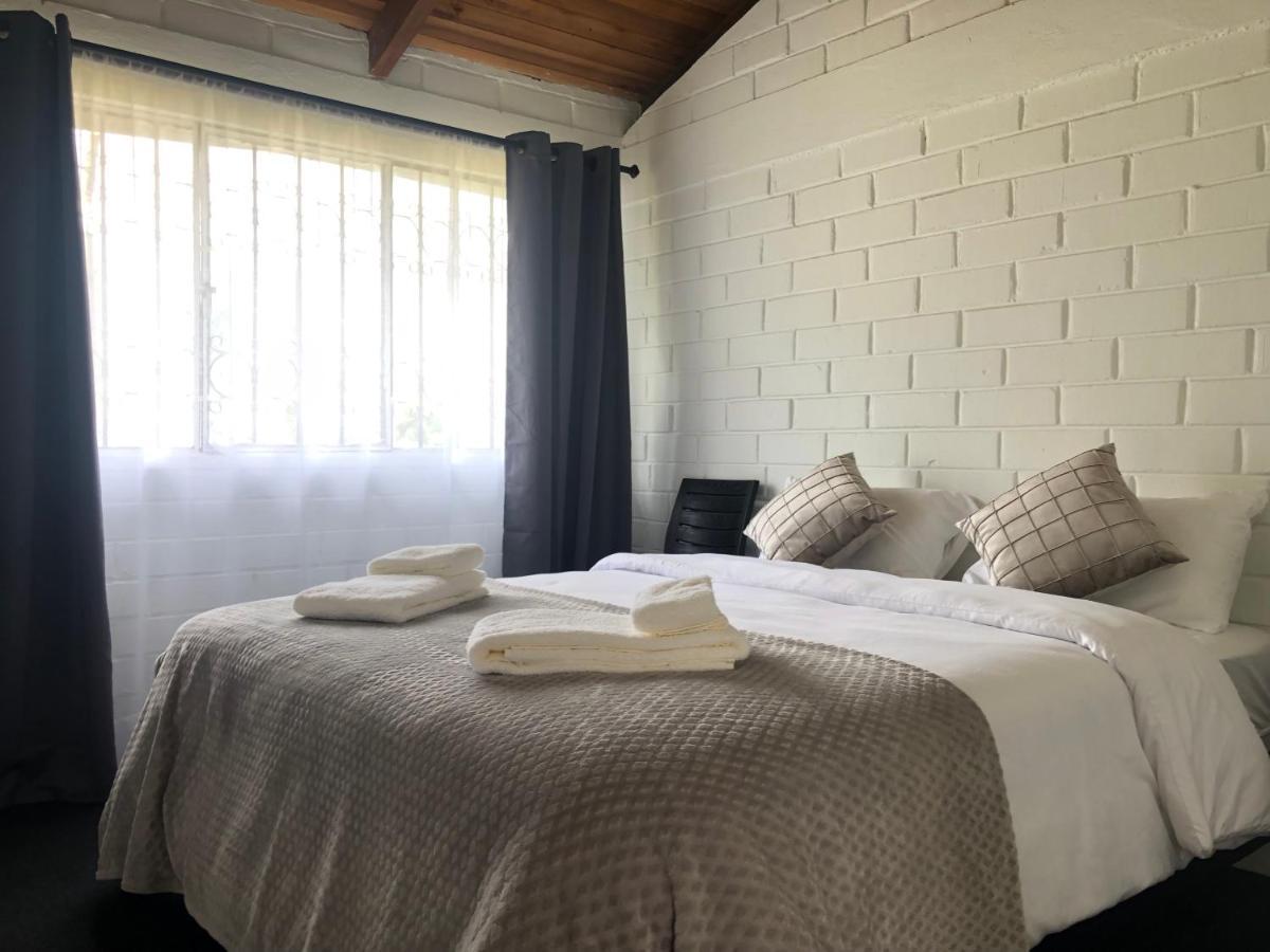 High-End Holiday Cabin - Tungurahua Hot Springs Banos  Exterior photo