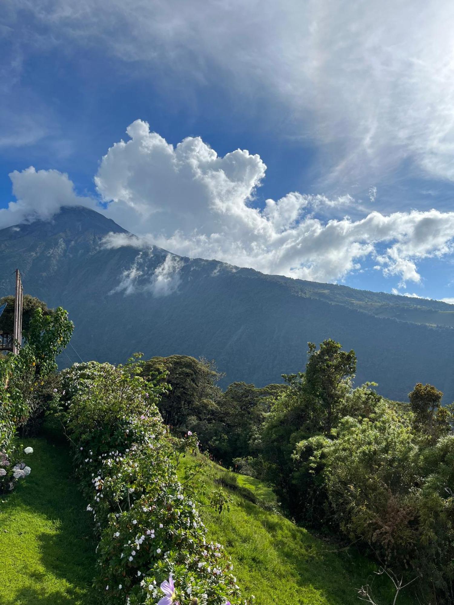 High-End Holiday Cabin - Tungurahua Hot Springs Banos  Exterior photo